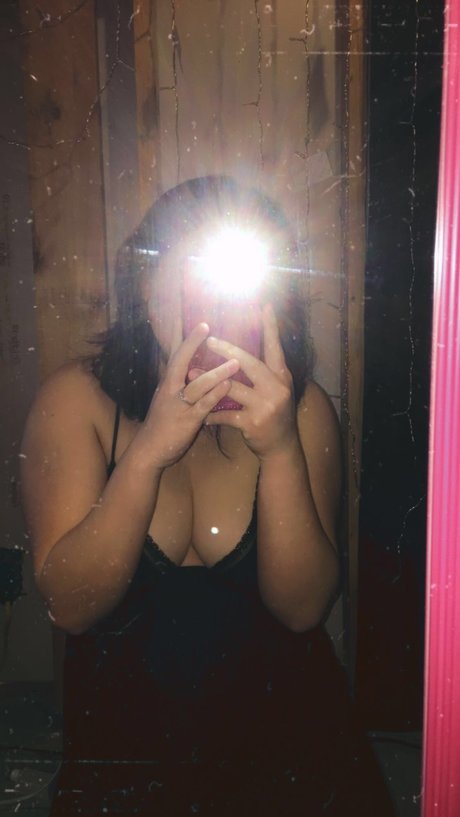 Foto di nudo di fuga di OnlyFans di Babygurl 