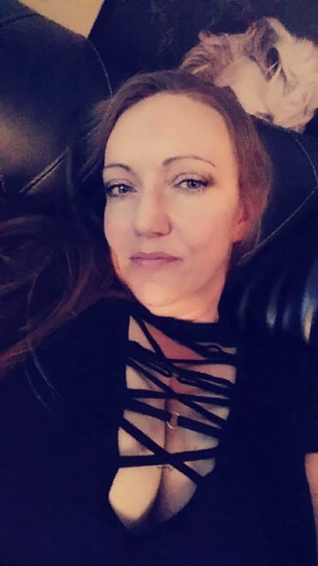 Foto di nudo di fuga di OnlyFans di Rachael May