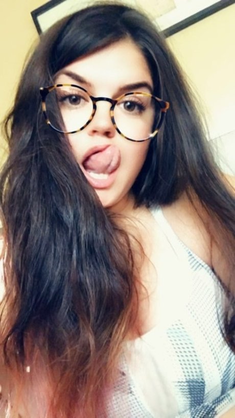 Foto di nudo di fuga di OnlyFans di Quinn