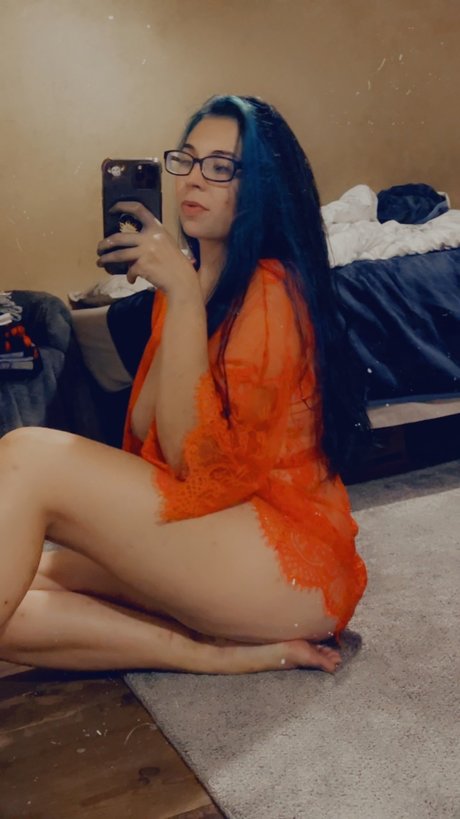 Foto di nudo di fuga di OnlyFans di Queenlucy