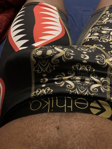 Foto di nudo di fuga di OnlyFans di Pussythroatexperience