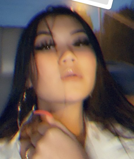 Foto di nudo di fuga di OnlyFans di J