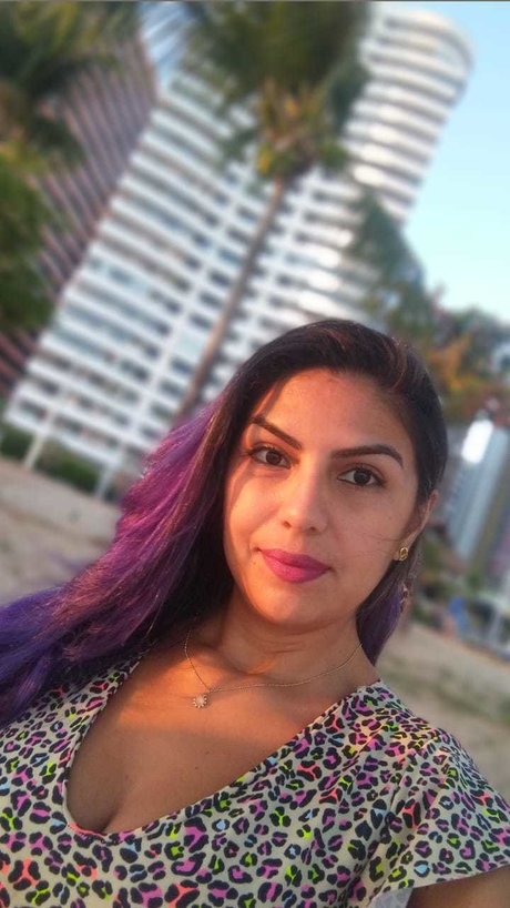 Foto di nudo di fuga di OnlyFans di Nathalia Oliveira De Sousa