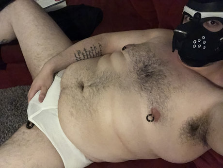 Foto di nudo di fuga di OnlyFans di Thrash