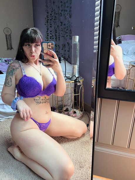 Foto di nudo di fuga di OnlyFans di             