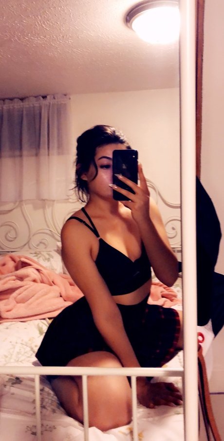 Foto di nudo di fuga di OnlyFans di Daisy Zavala