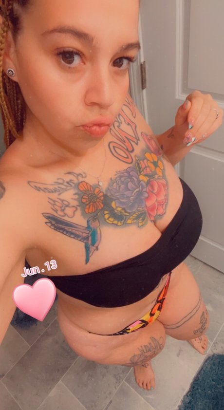 Foto di nudo di fuga di OnlyFans di Prettytaina
