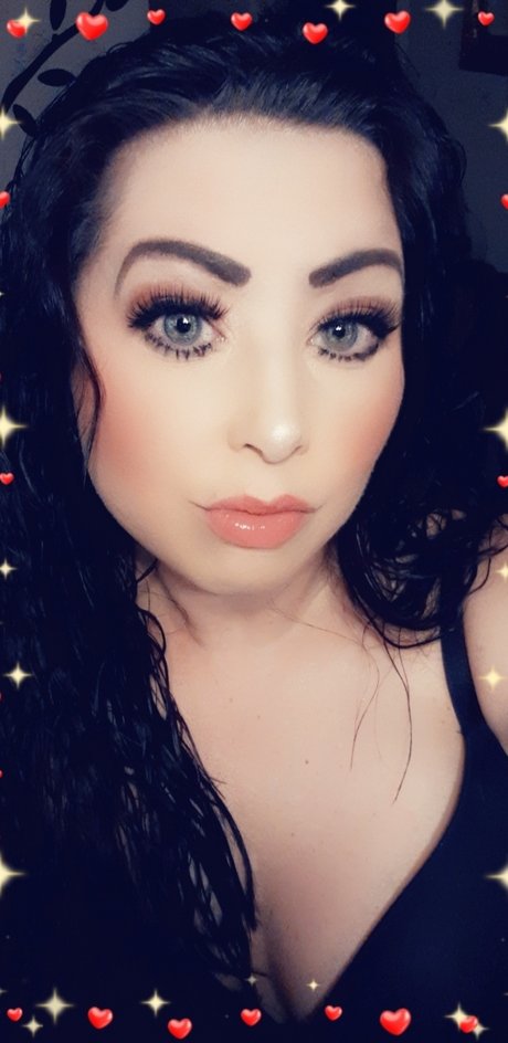 Foto di nudo di fuga di OnlyFans di Christy