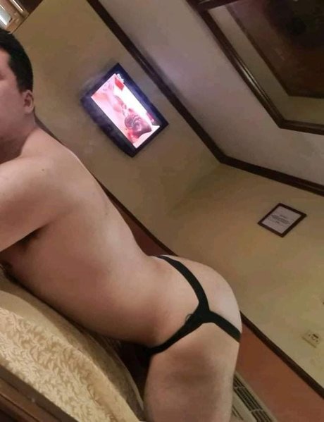 Foto di nudo di fuga di OnlyFans di Mario Rmz