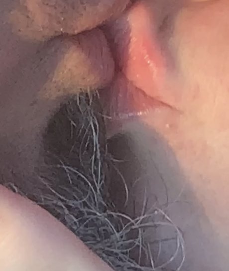 Foto di nudo di fuga di OnlyFans di Les Amoureux