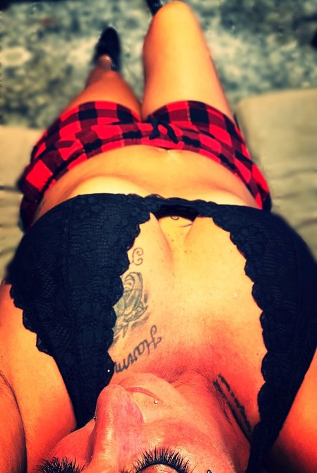 Foto di nudo di fuga di OnlyFans di Riley Phoenix