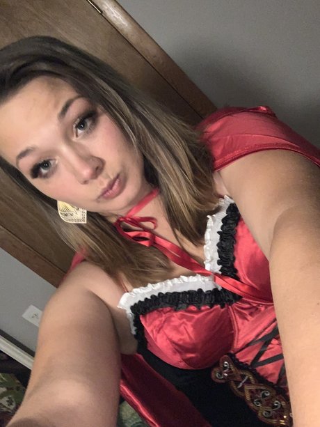 Foto di nudo di fuga di OnlyFans di Camille