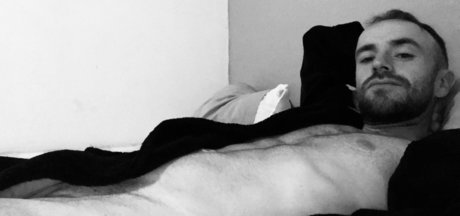 Foto di nudo di fuga di OnlyFans di Rici
