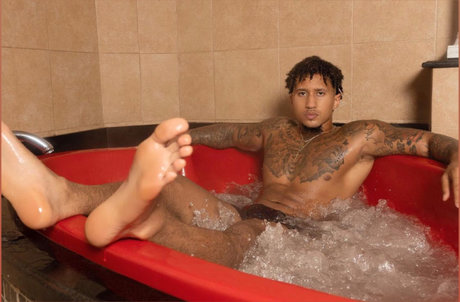 Foto di nudo di fuga di OnlyFans di Jose Sanchez Secret Latino Boyfriend