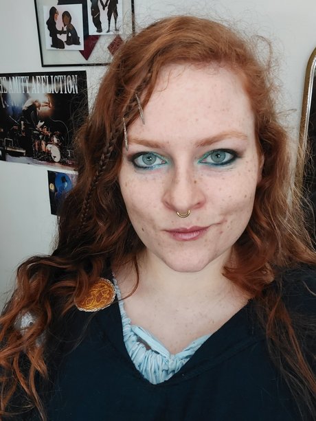 Foto di nudo di fuga di OnlyFans di Rhea Creates Magic