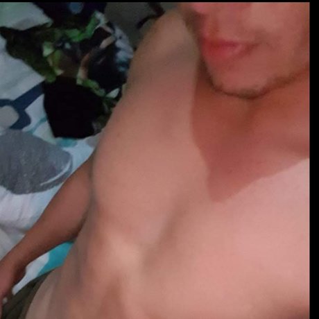 Foto di nudo di fuga di OnlyFans di Reygatitooficial01