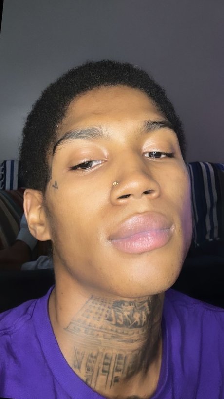 Foto di nudo di fuga di OnlyFans di Bigbank