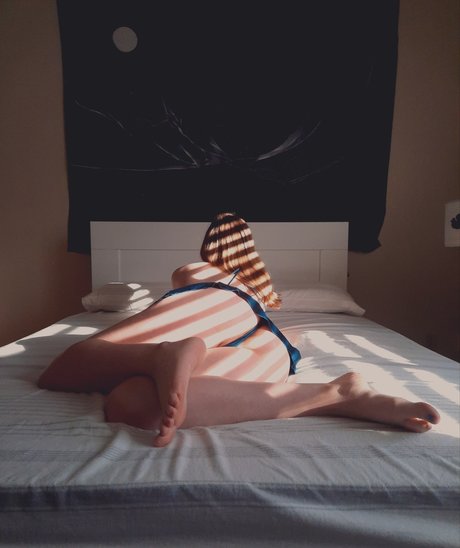 Foto di nudo di fuga di OnlyFans di Scarlet
