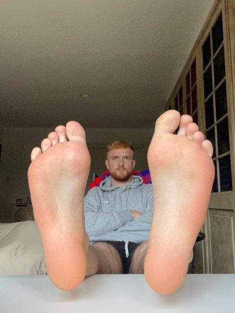 Foto di nudo di fuga di OnlyFans di The Redhead Alpha