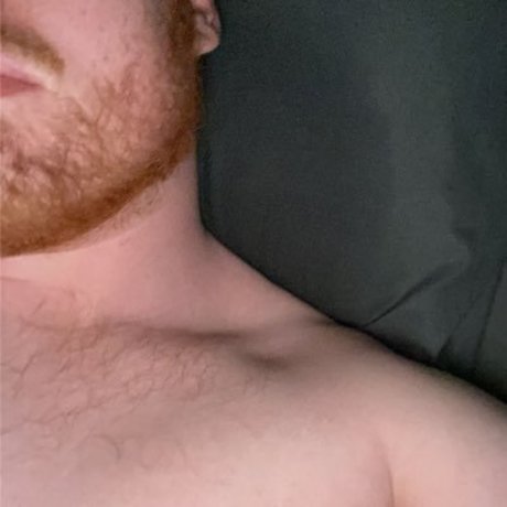Foto di nudo di fuga di OnlyFans di Redhead