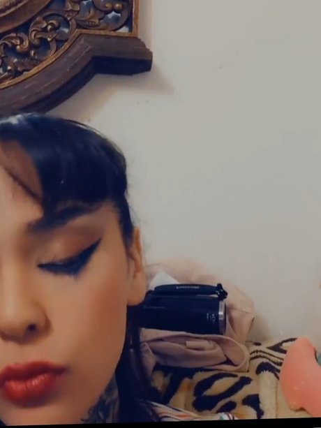 Foto di nudo di fuga di OnlyFans di  Watermelon  Sugartoes