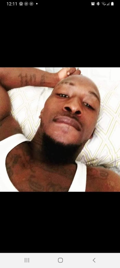 Foto di nudo di fuga di OnlyFans di Napoleon Casanova