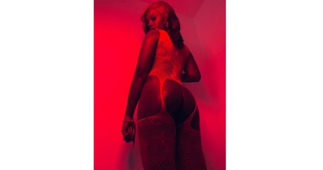 Foto di nudo di fuga di OnlyFans di Raine Bankz