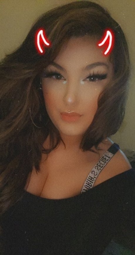 Foto di nudo di fuga di OnlyFans di Emma Rain