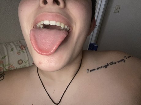 Foto di nudo di fuga di OnlyFans di Rae And Tay