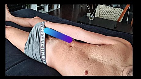 Foto di nudo di fuga di OnlyFans di Mariano Nicolas