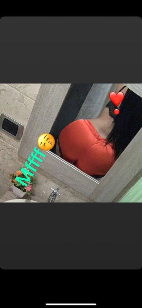 Foto di nudo di fuga di OnlyFans di Maria Gutierrez
