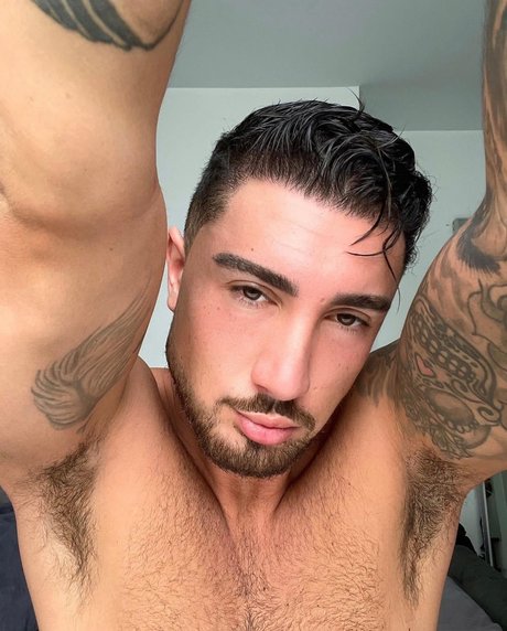 Foto di nudo di fuga di OnlyFans di Marco Polo