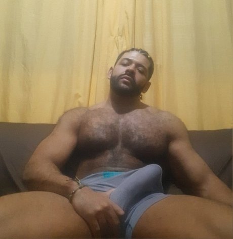 Foto di nudo di fuga di OnlyFans di Sansao