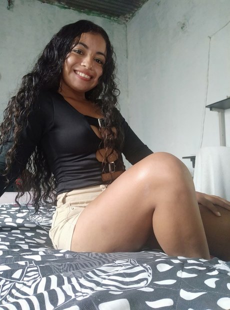 Foto di nudo di fuga di OnlyFans di Marcela