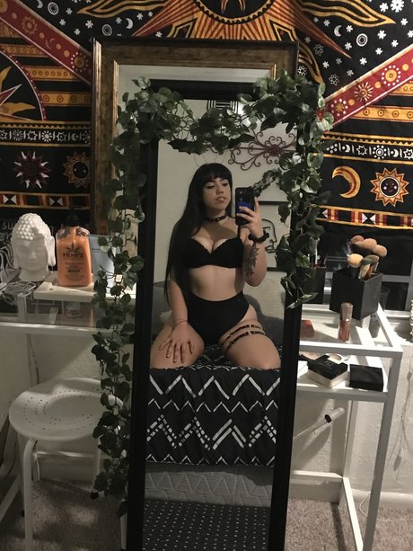 Foto di nudo di fuga di OnlyFans di Mar Bear