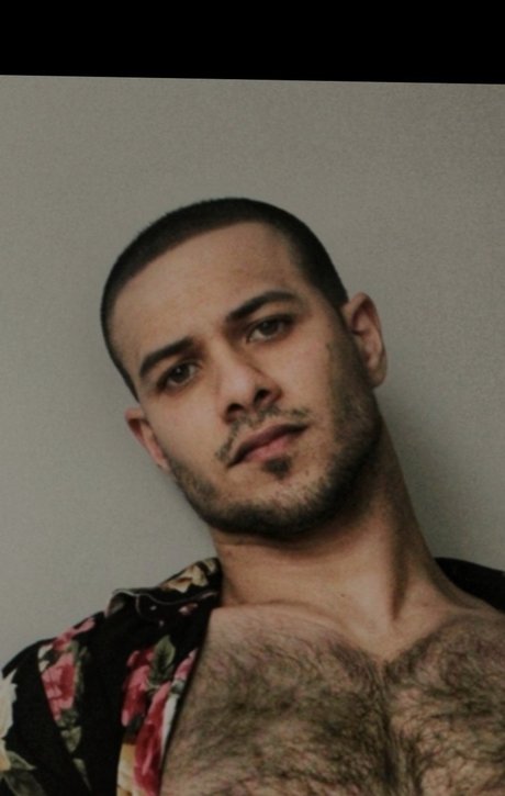 Foto di nudo di fuga di OnlyFans di Mao