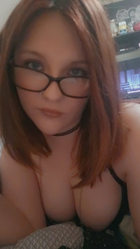 Foto di nudo di fuga di OnlyFans di Amethyst Knight