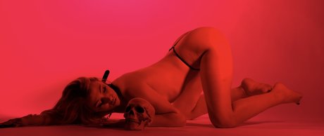 Foto di nudo di fuga di OnlyFans di Katia