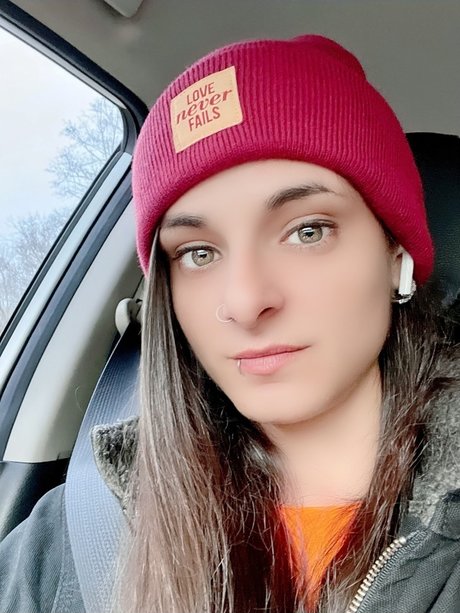 Foto di nudo di fuga di OnlyFans di Romie Chick