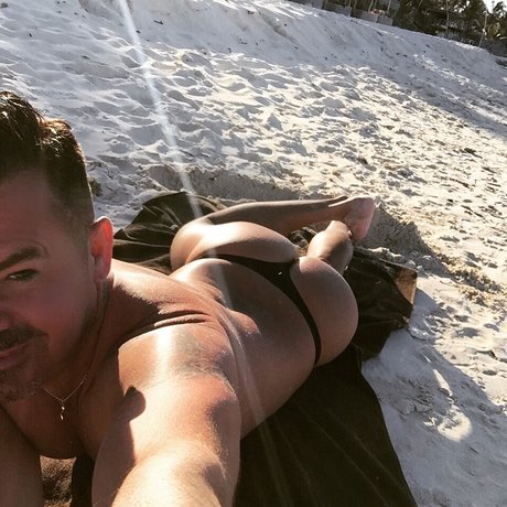 Foto di nudo di fuga di OnlyFans di De La Cruz