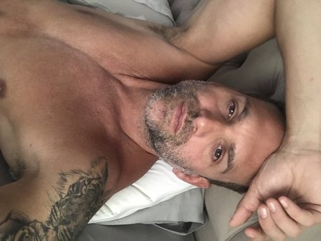 Foto di nudo di fuga di OnlyFans di Rodrigo C