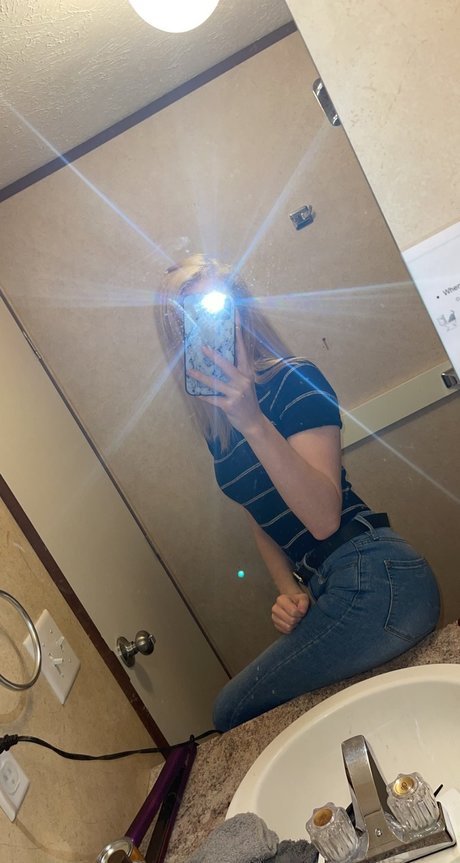 Foto di nudo di fuga di OnlyFans di Tiffany Roberts