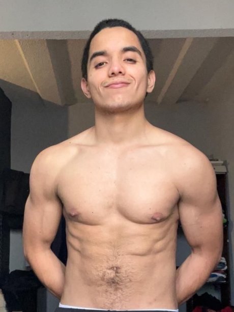 Foto di nudo di fuga di OnlyFans di Martin 