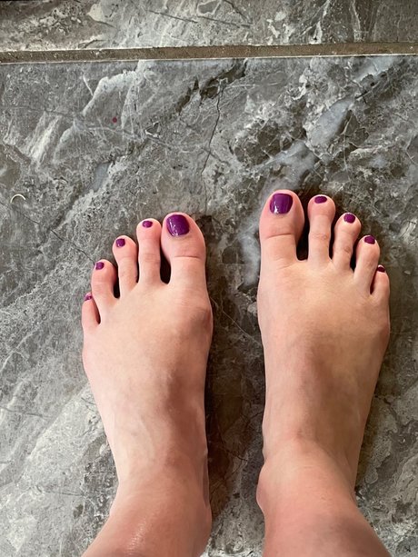 Foto di nudo di fuga di OnlyFans di Abbi Martin