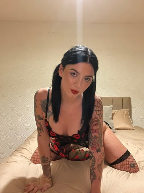 Foto di nudo di fuga di OnlyFans di Martina