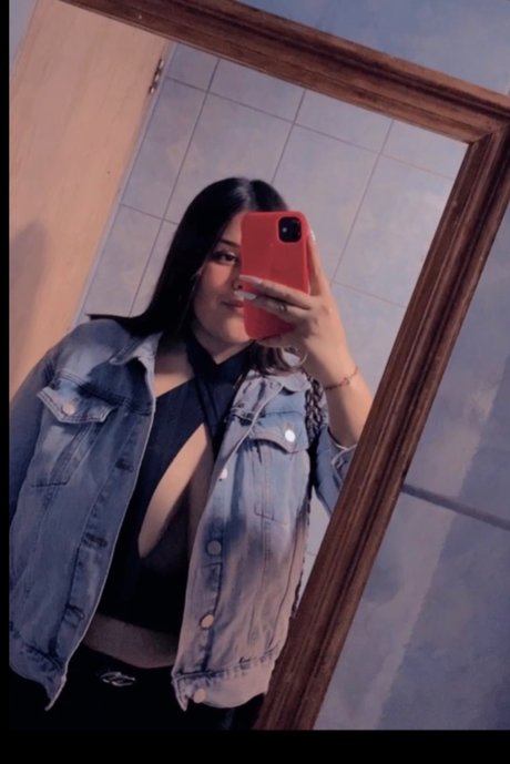 Foto di nudo di fuga di OnlyFans di Martina  Lazcano