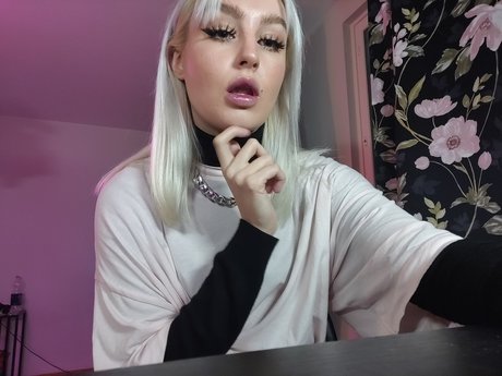 Foto di nudo di fuga di OnlyFans di Marrruuu1