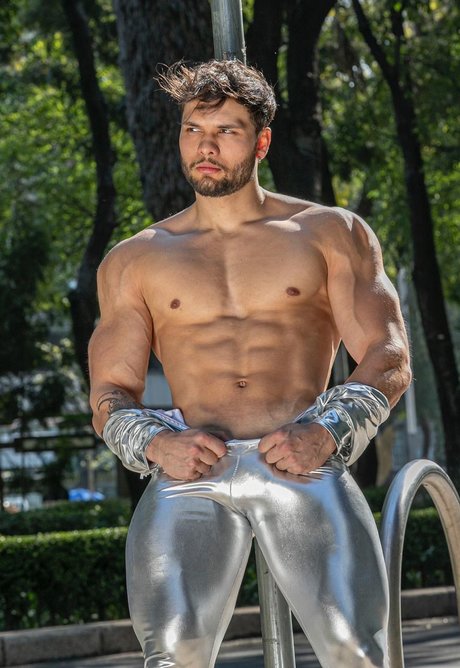 Foto di nudo di fuga di OnlyFans di Marlon Colmenarez