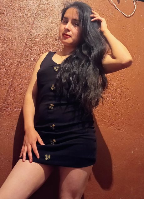 Foto di nudo di fuga di OnlyFans di Marlene Barcenas