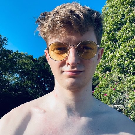 Foto di nudo di fuga di OnlyFans di Markus Zane